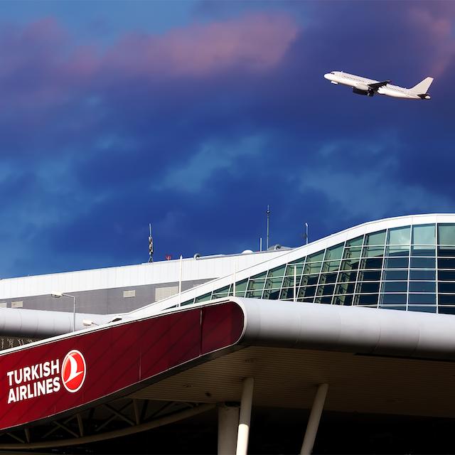 Flight time from London to Tehran with Turkish Airlines